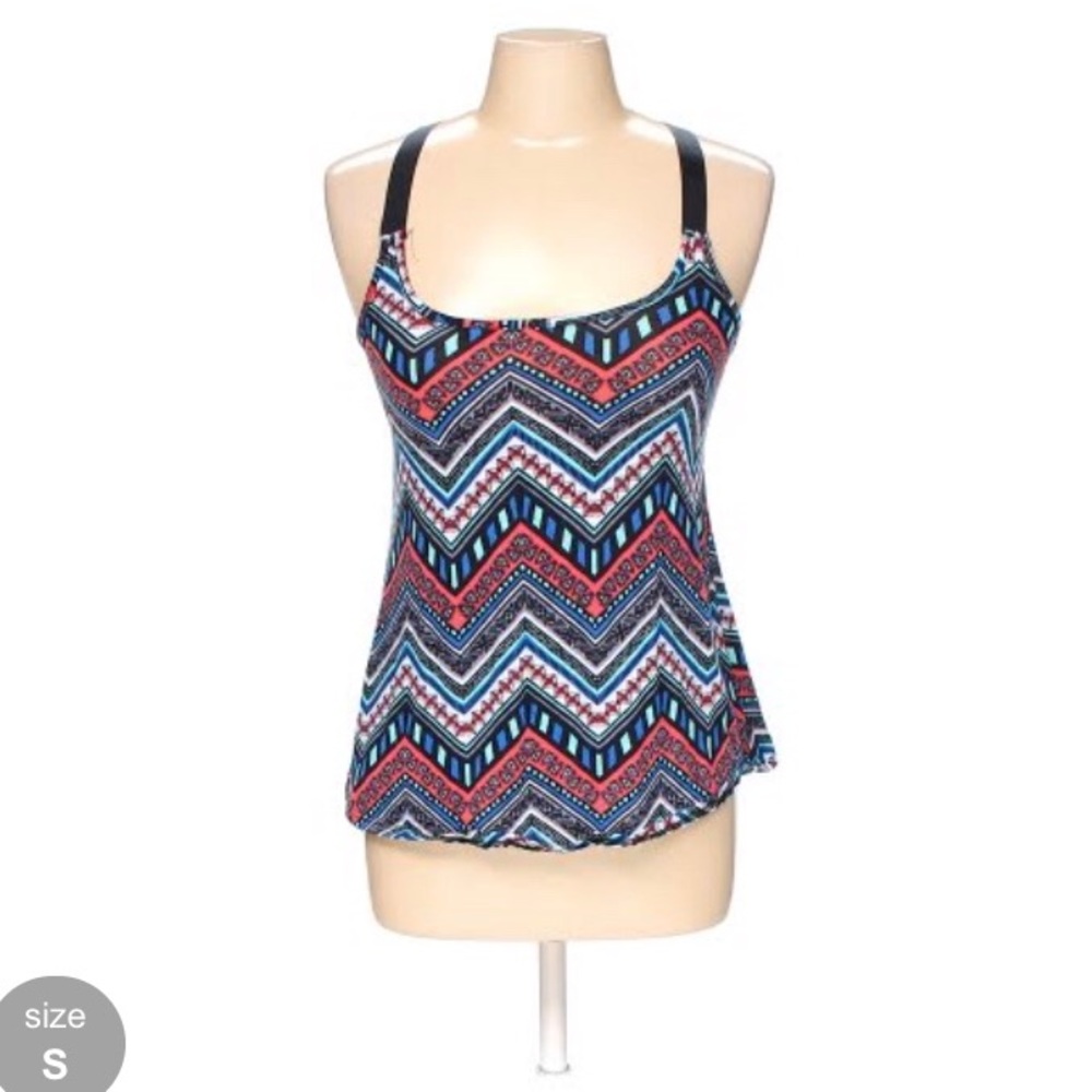 Fun Maurice’s sleeveless top